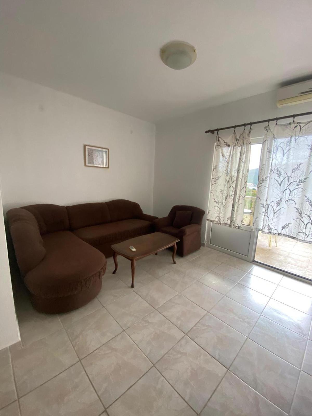 L & D Panorama Apartmani Рисан Экстерьер фото